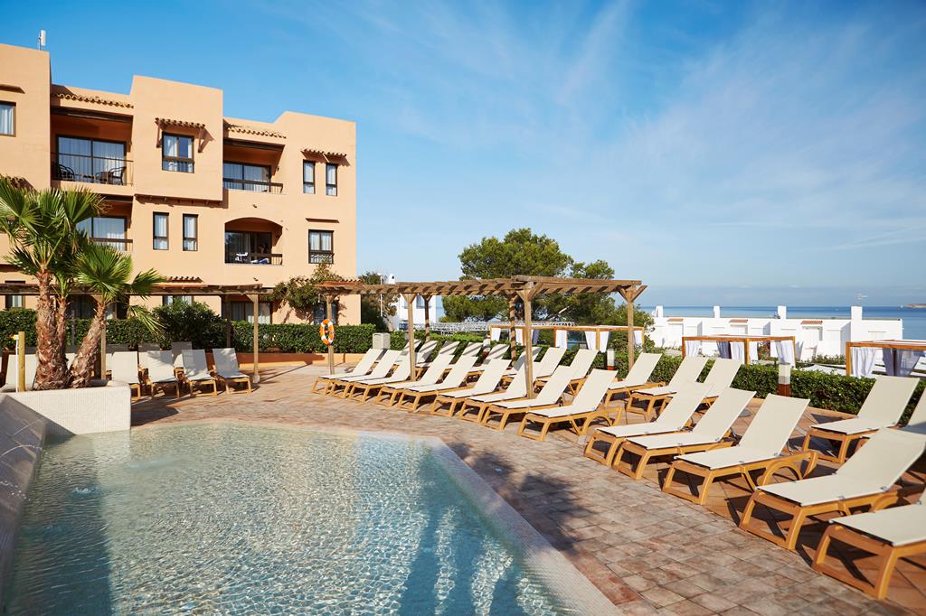 Insotel Club Tarida Playa Cala Tarida 4 sterren