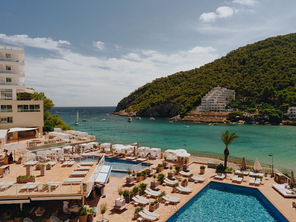 Mondrian Ibiza Cala Llonga 5 sterren